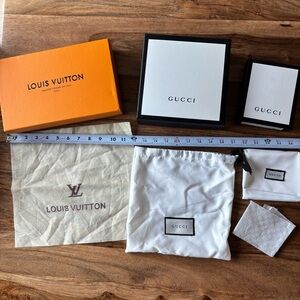 Designer boxes & dust bags